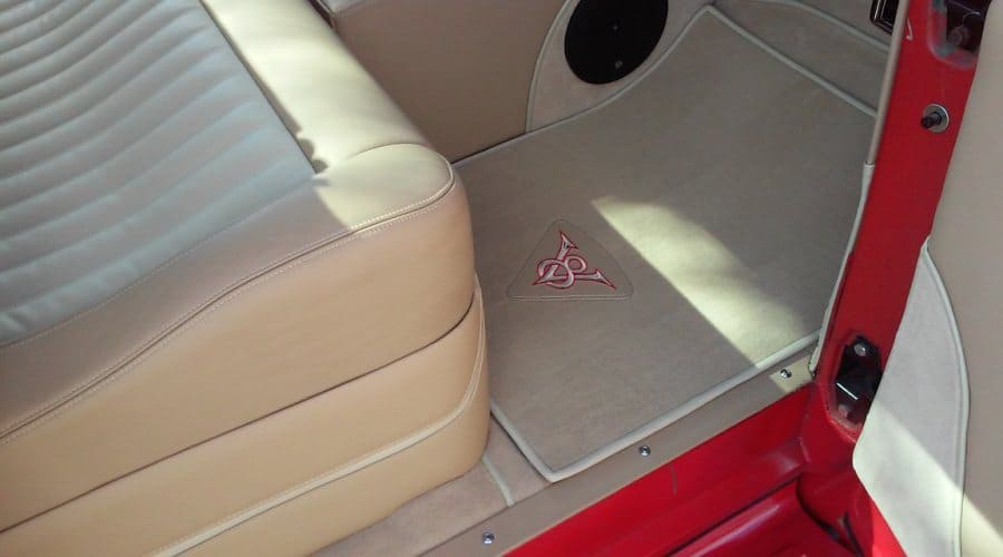 Matching Custom Floor Mats With V8 Embroidered Leather Insert